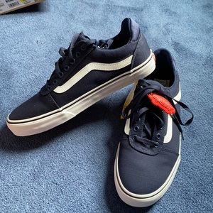 Men’s Vans 11.5 Ward Deluxe Dress Blue/White